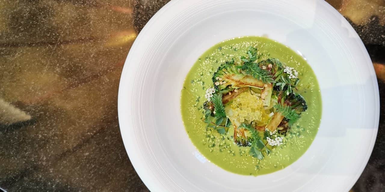 Broccoli soup by Olivier Valade