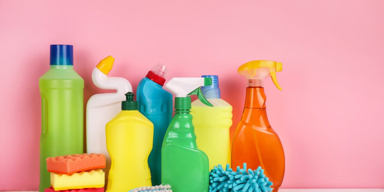 3 natural plant-based cleaning products