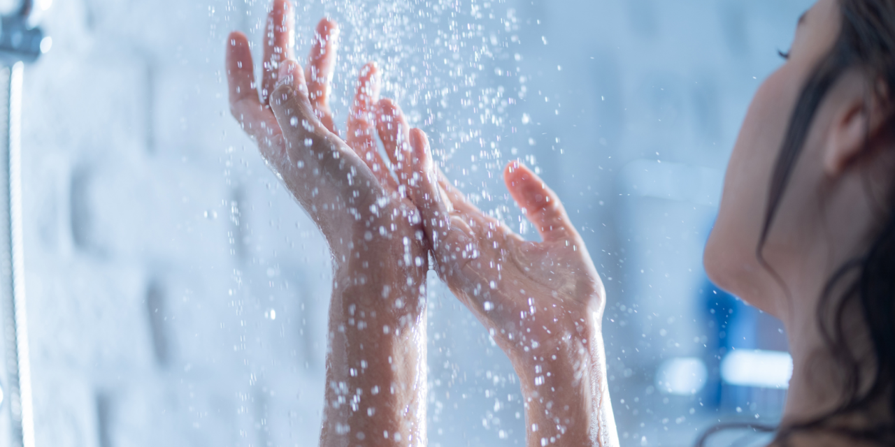 The ecological shower head: the solution to consume less water