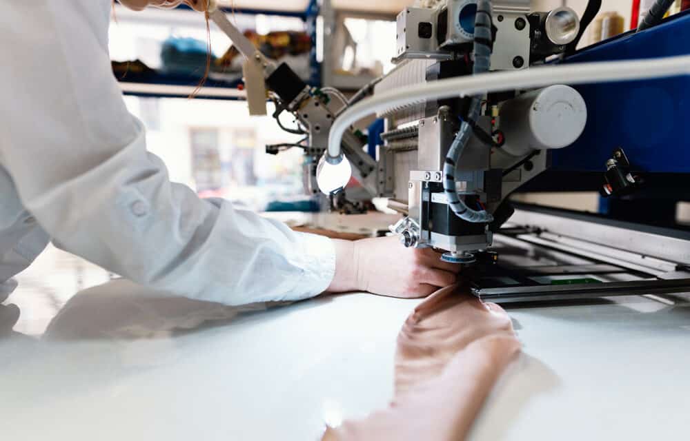 Le vrai coût de la fast fashion : enquête sur un modèle à bout de souffle