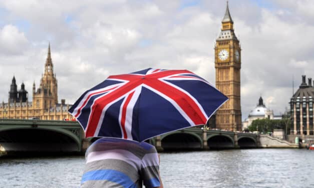 Record d’approbations de projets renouvelables au Royaume‑Uni : quelles leçons pour l’Europe ?